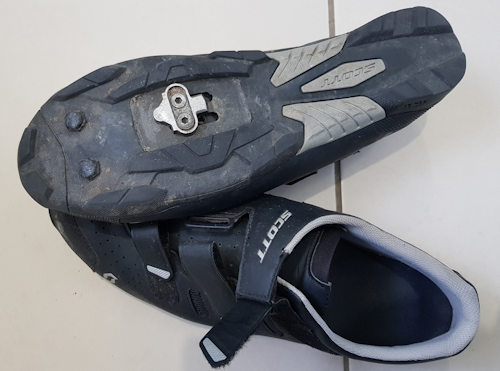 Toe clip cycling on sale shoes