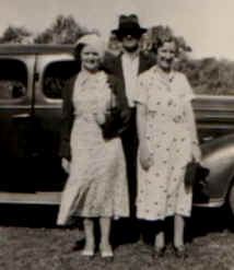 Don Prior, and half sisters Mernita and Zootha